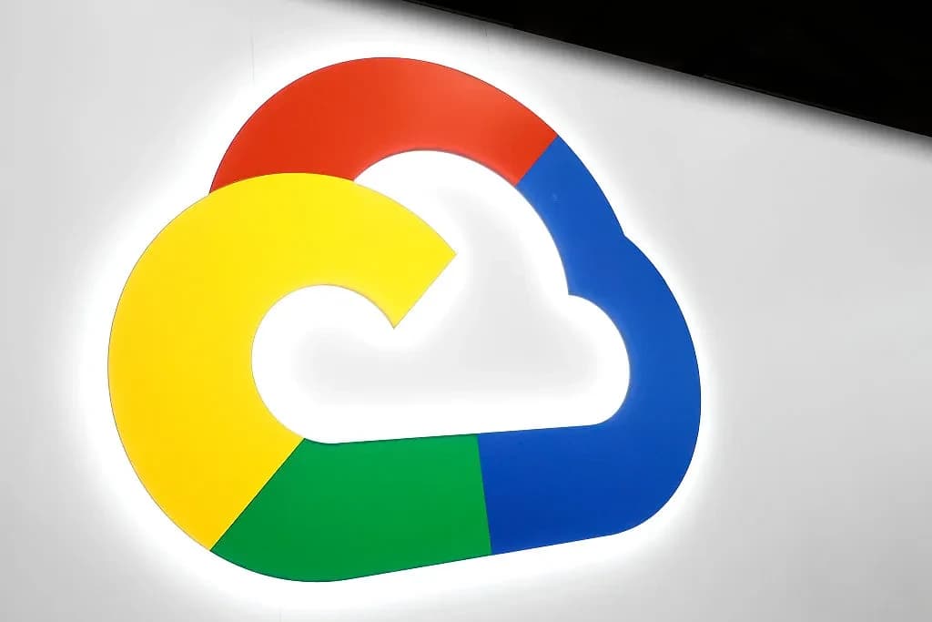 Mirendil получила $100 млн от Google Cloud: самообучающаяся нейросеть заменит учёных