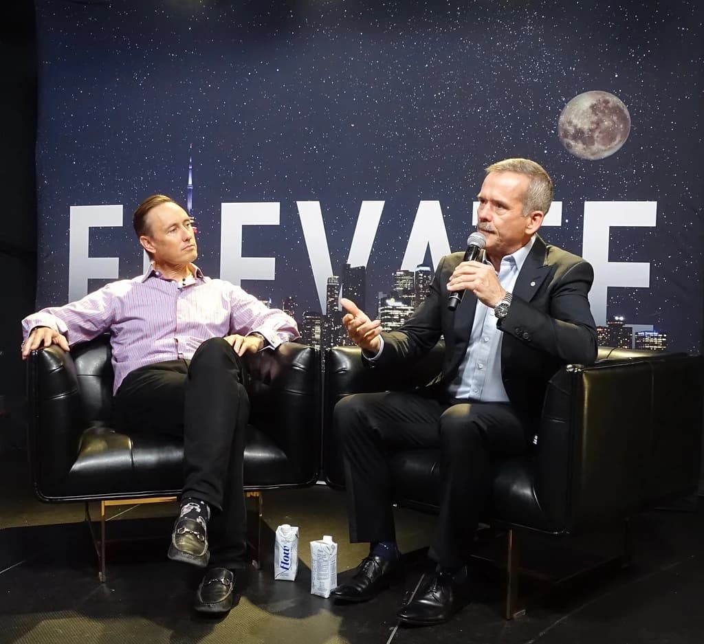 Кодовые модели ИИ с открытыми весами: Moonshot AI выложила триллион параметров за $0,19 за 1 млн токенов