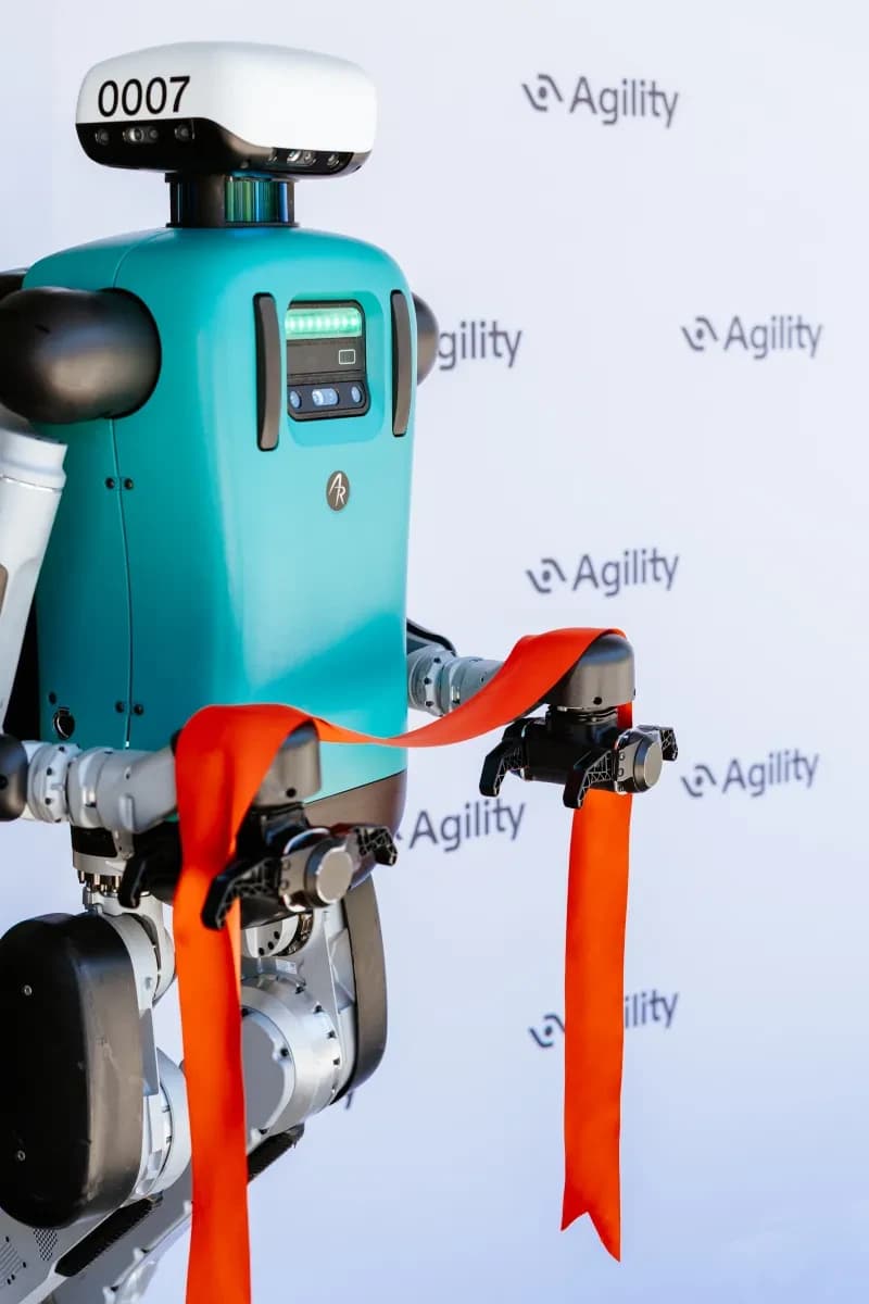 Agility набрала заказов на $300 млн: человекоподобные роботы уже работают на складах