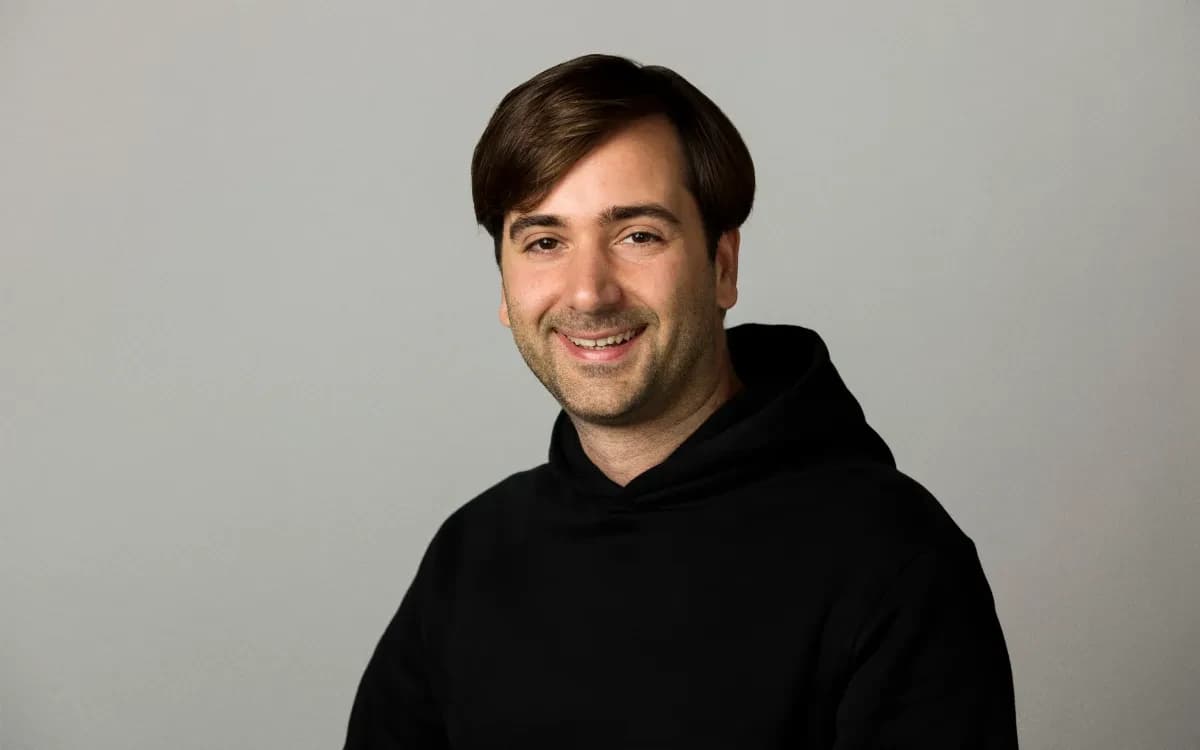 OpenAI запустила ChatGPT Work за $20: 20 млн человек отдали рутину ИИ-агентам