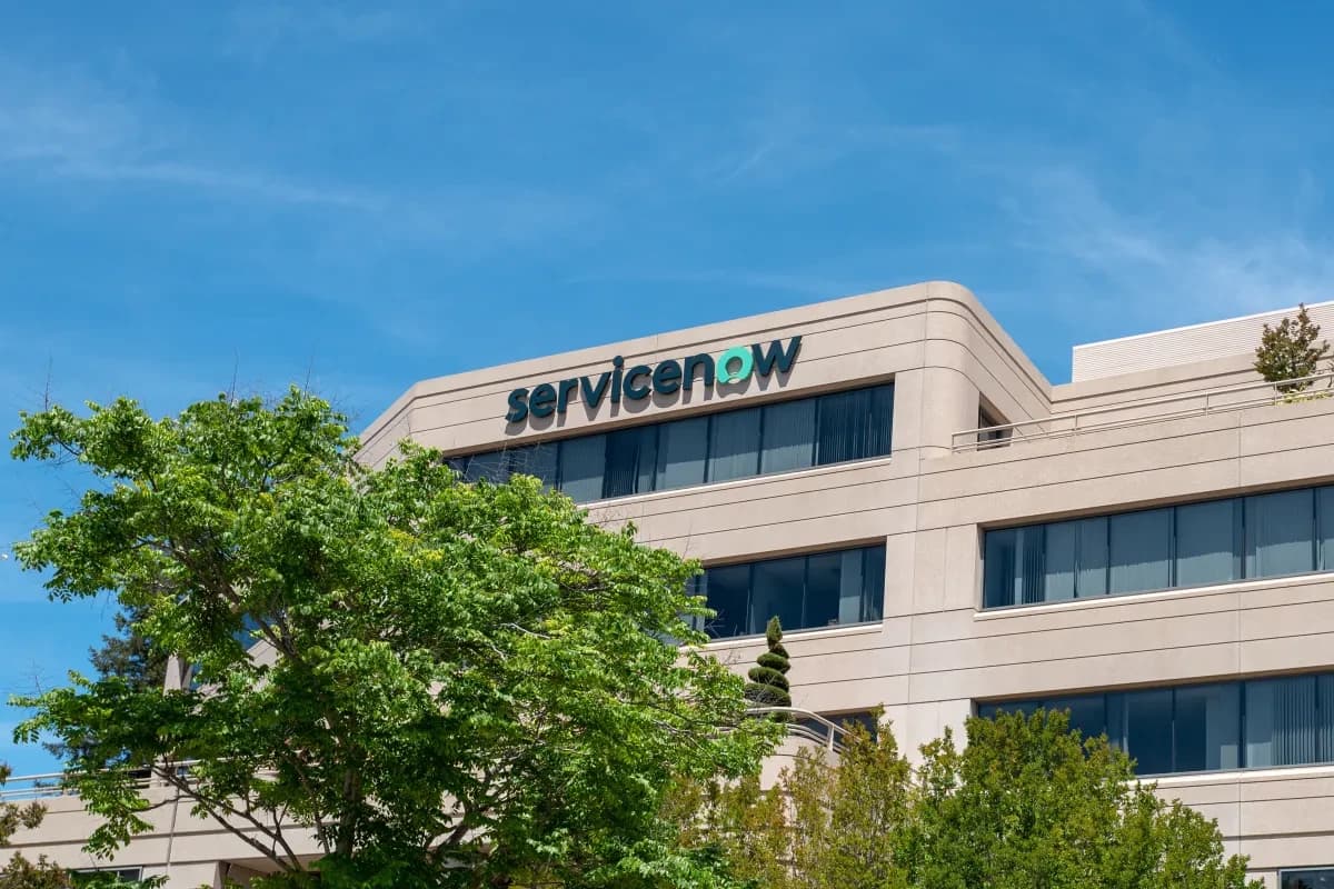 ServiceNow вложила $40 млн в индийский банковский ИИ: инвестиции открывают доступ к 70+ банкам