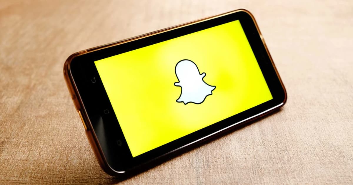Snapchat убрал видео от нейросетей из рекомендаций: 42% аудитории тревожит ИИ