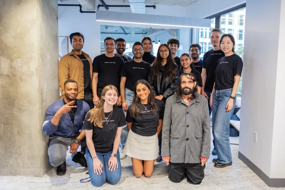 Что такое ИИ-агент без проверки: Patronus AI получила $50M на стресс-тесты до продакшна