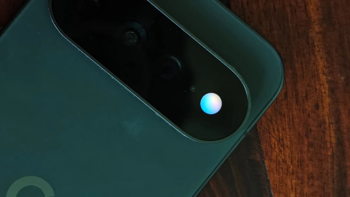 Gemini теперь сам делает звонки за вас: Google запустила ИИ-агента для Pixel 11