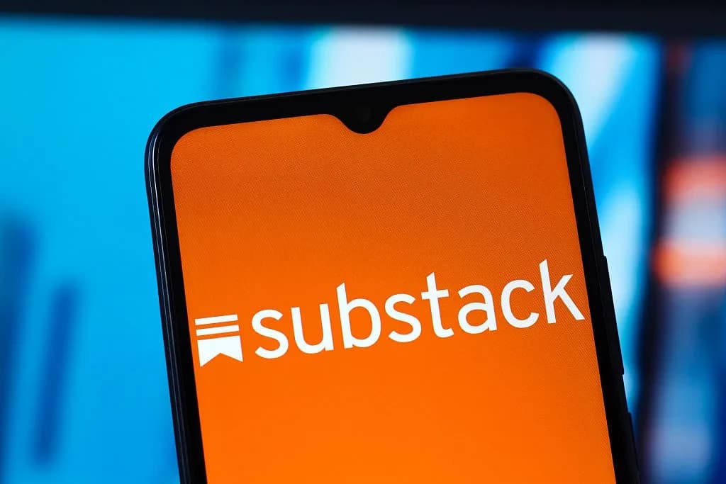 Substack первым из платформ встроил детектор ИИ: читатели проверят любой пост в один клик