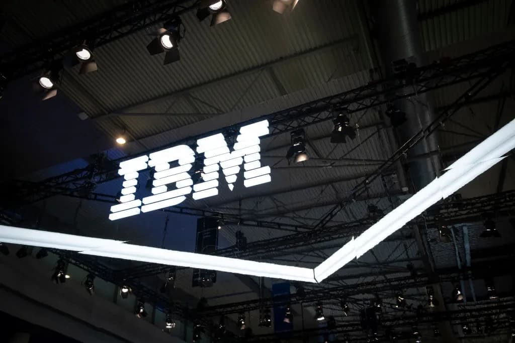 IBM переобучит десятки тысяч консультантов на OpenAI Enterprise: ставка на GPT-5.6 и Codex